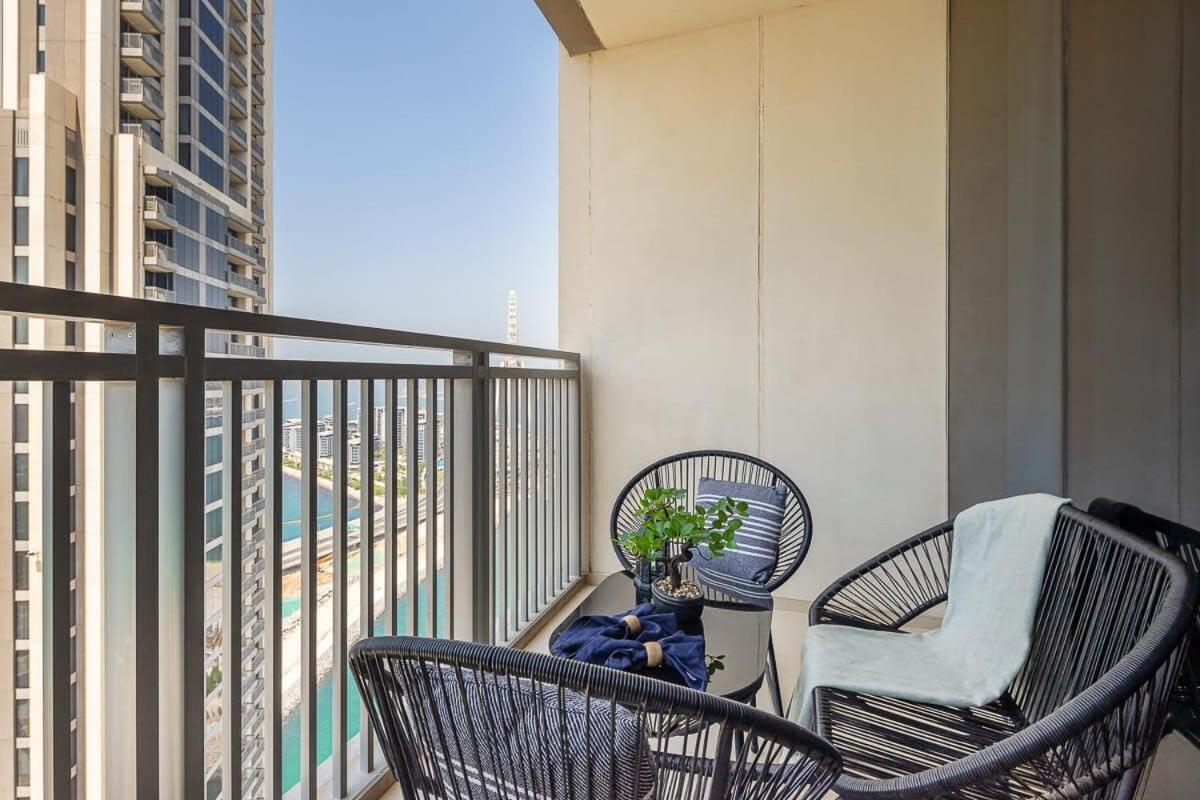 Frank Porter - 5242 Emaar Tower Dubai Exterior photo